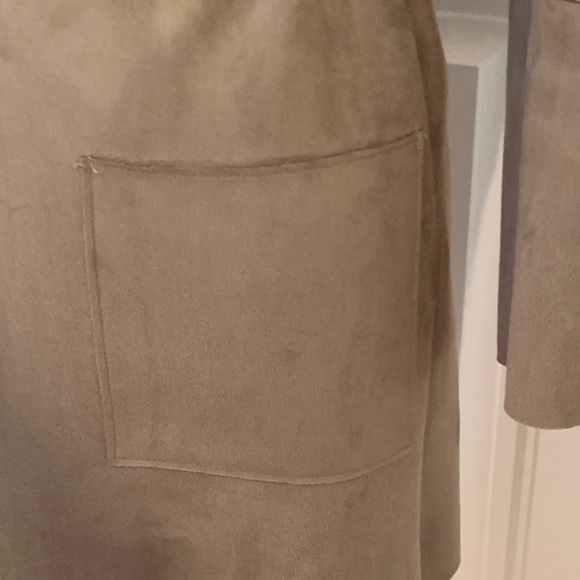 H&M Olive green faux suede Trench Coat for Women - Picture 4 of 10